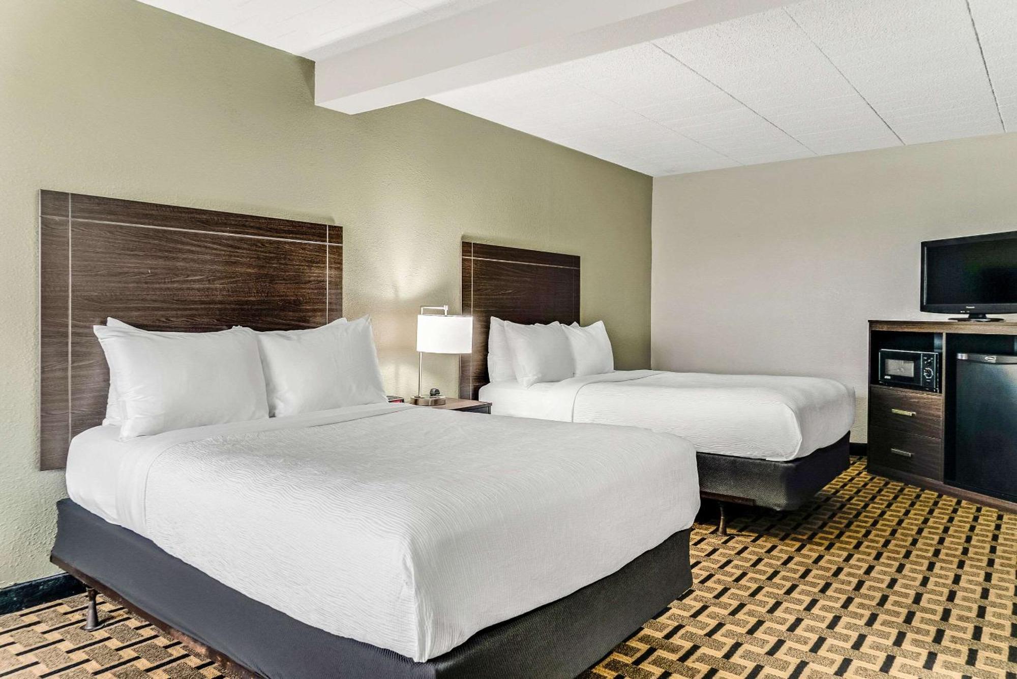 Quality Inn Detroit Downtown Bagian luar foto