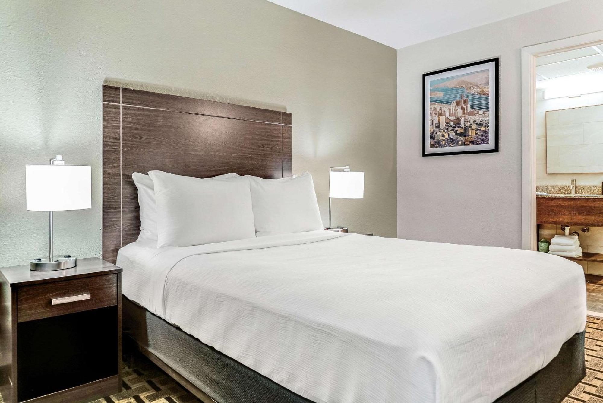 Quality Inn Detroit Downtown Bagian luar foto